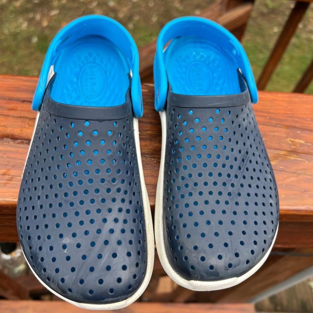 Crocs Youth 2 LiteRide Blue White Unisex Water Play School Clogs